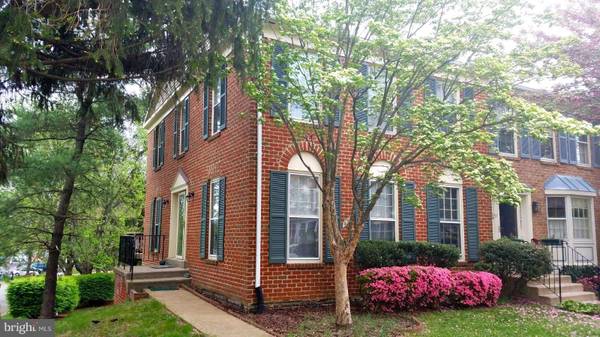 4501 SHOAL CREEK CT, Alexandria, VA 22312