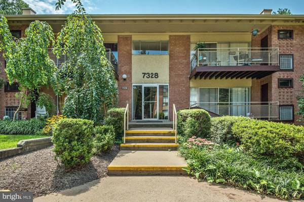 7328 LEE HWY #201, Falls Church, VA 22046