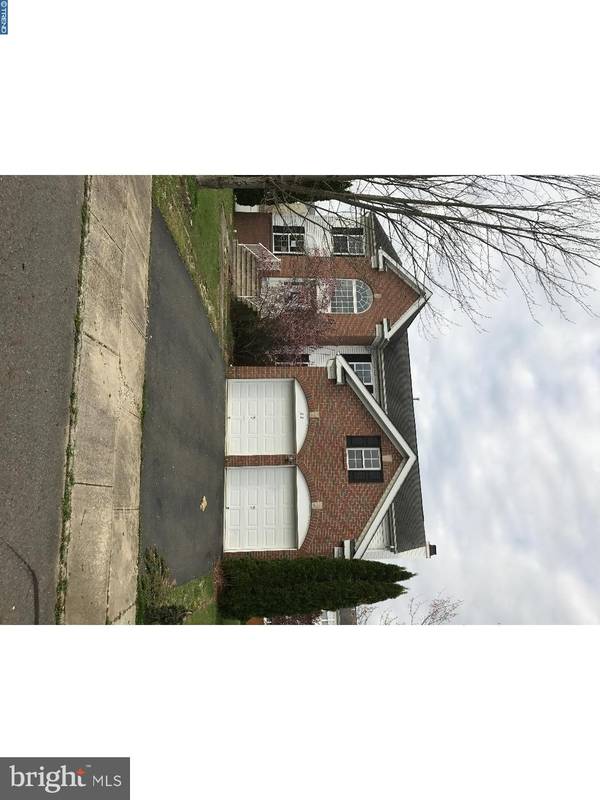 22 DURHAM DR, Columbus, NJ 08022