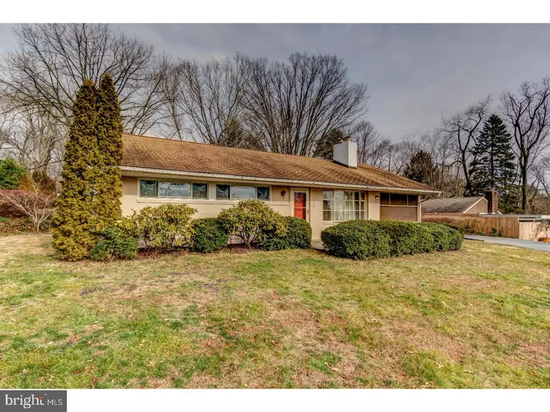 122 MEADOWBURN LN, Media, PA 19063