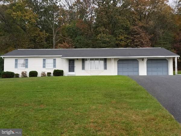 20 SOUTHVIEW CIR, Shermans Dale, PA 17090