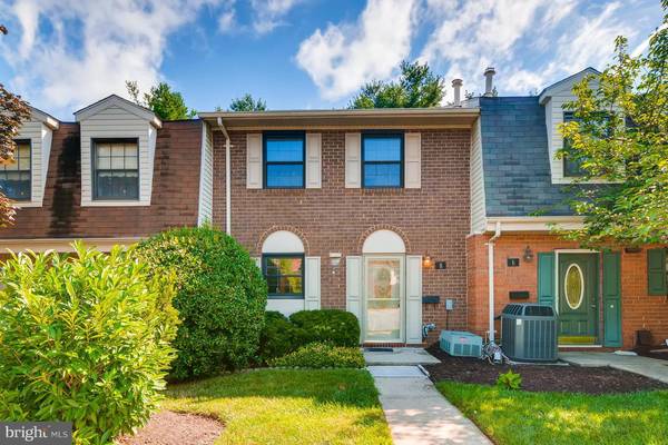 8 BARDEEN CT, Baltimore, MD 21204