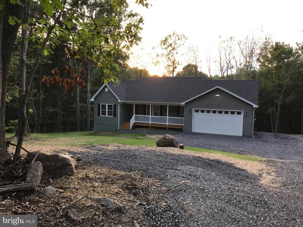 1725 MT CARMEL, Boyce, VA 22620