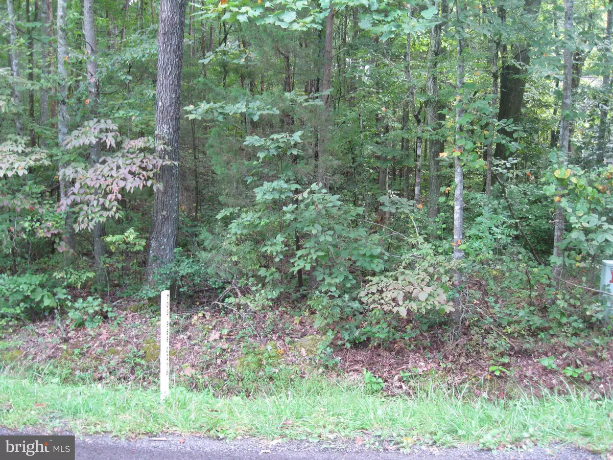 Locust Grove, VA 22508,806 CONFEDERATE DR