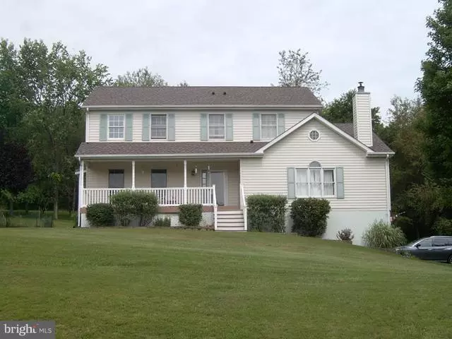 121 BREAK AWAY DR, Hedgesville, WV 25427