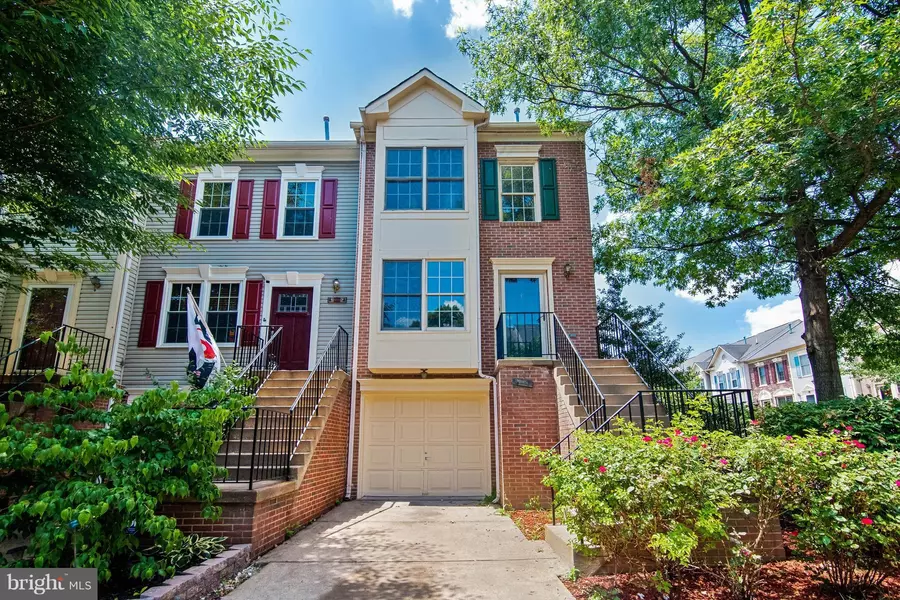 7830 GUM SPRINGS VILLAGE DR, Alexandria, VA 22306