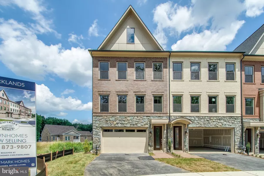 242 CAULFIELD LN, Gaithersburg, MD 20878