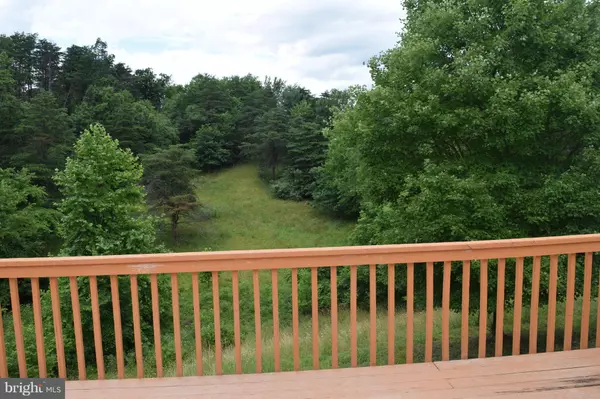 Berkeley Springs, WV 25411,94 BLUEJAY CT