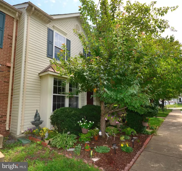 19964 FIELDGRASS SQ, Ashburn, VA 20147