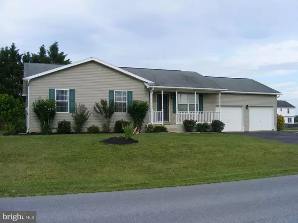 771 OAK LEE DR, Ranson, WV 25438