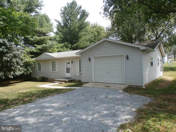 54 CRABAPPLE LN, Ranson, WV 25438