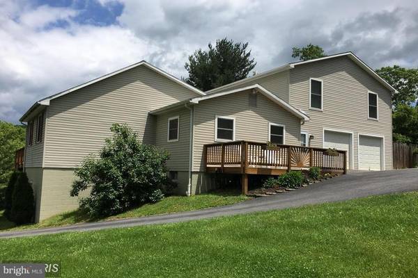 500 AVON BEND RD., Charles Town, WV 25414