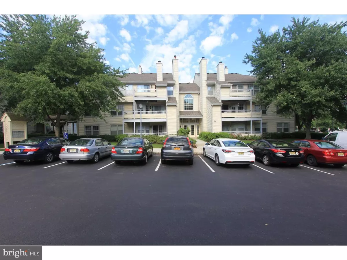 West Windsor, NJ 08540,104 HERITAGE BLVD #1