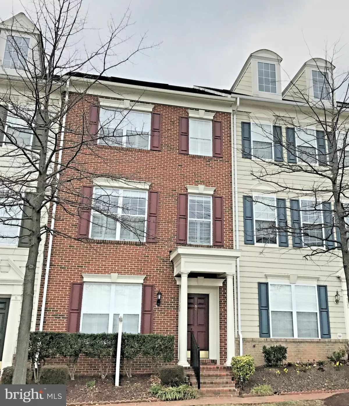 Woodbridge, VA 22191,729 HARBOR SIDE ST