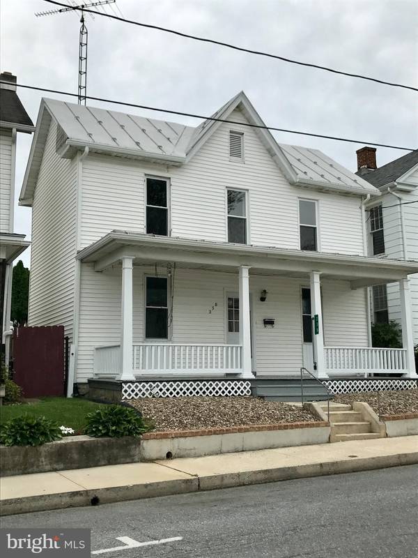 238 GARFIELD ST, Shippensburg, PA 17257