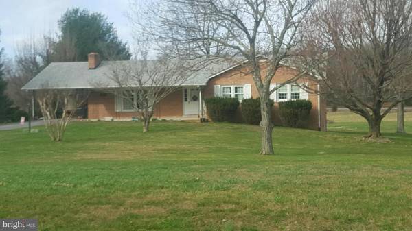 243 GROVE FARM RD, Front Royal, VA 22630