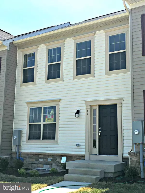 106 NIBLICK SQ, Front Royal, VA 22630