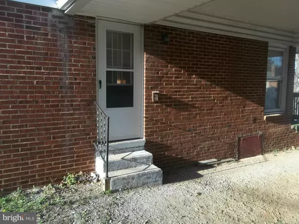 Front Royal, VA 22630,311 LEE ST