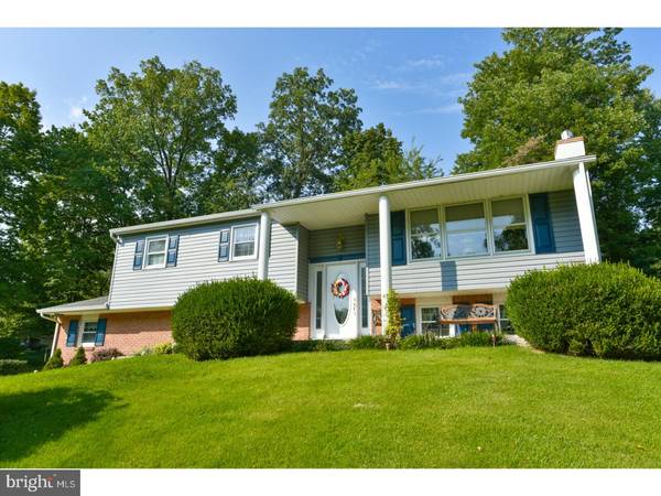 837 HUNTERS RUN RD, Pottstown, PA 19465