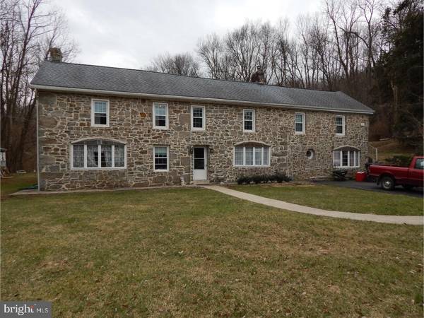 19 GERLOFF RD, Schwenksville, PA 19473