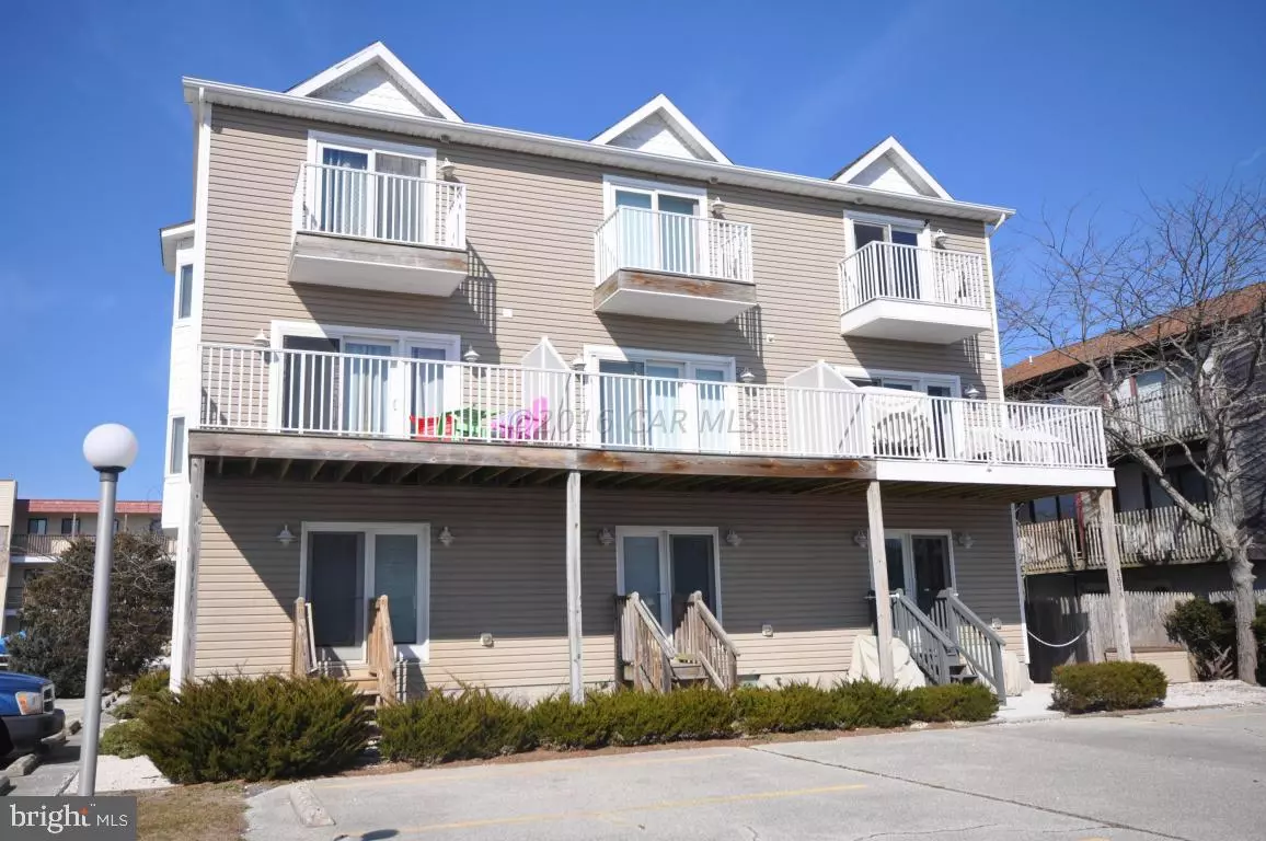 Ocean City, MD 21842,167 CAPTAINS QUARTERS RD #B