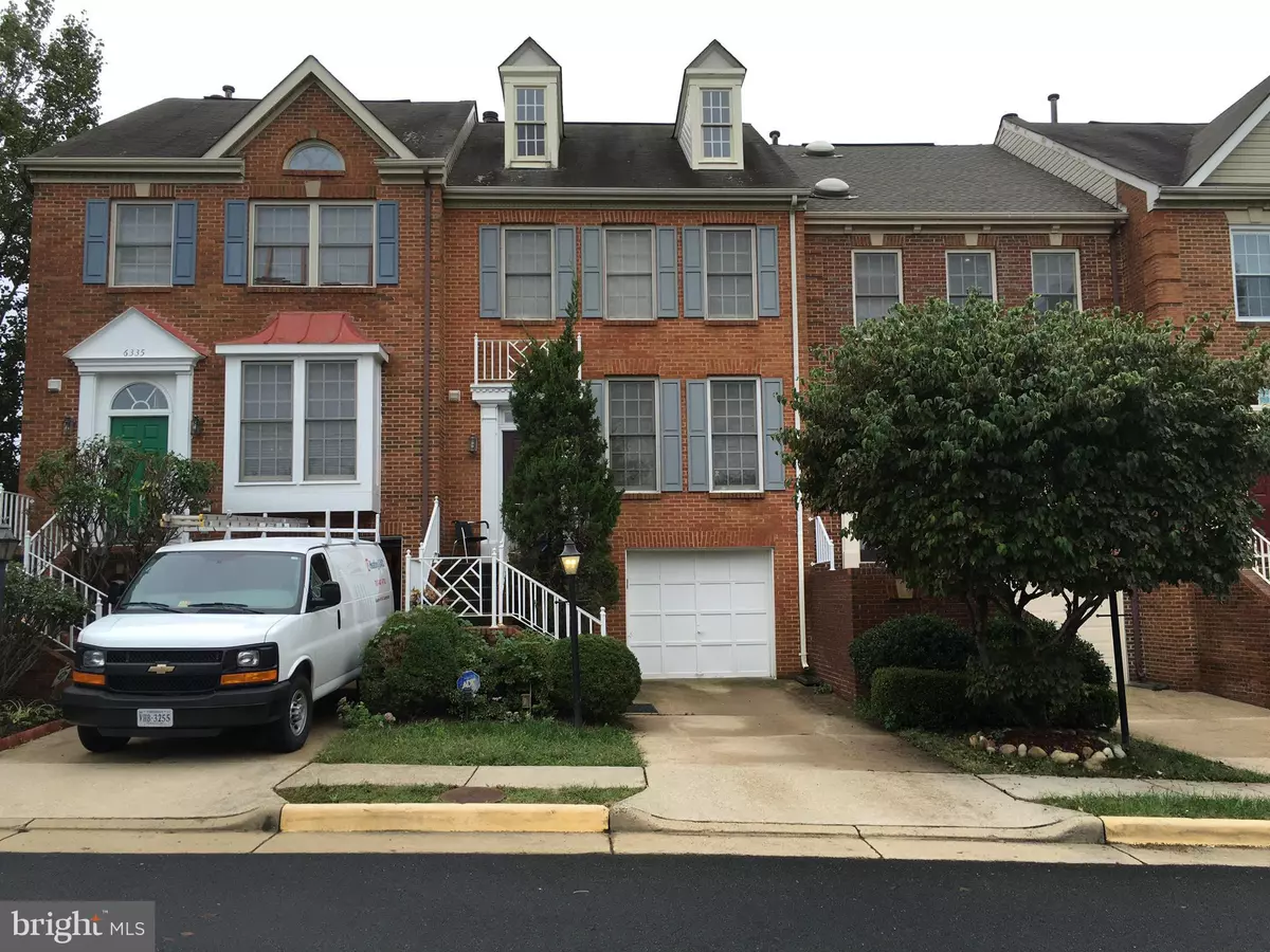 Alexandria, VA 22312,6337 BATTLEMENT WAY