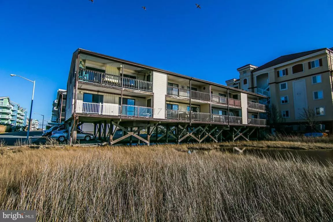 Ocean City, MD 21842,121 76TH ST #103