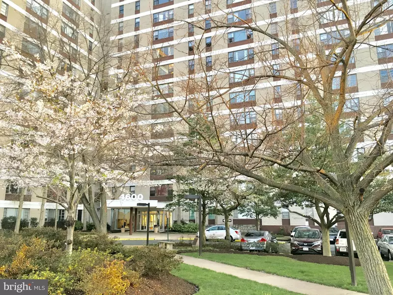 4600 DUKE ST #520, Alexandria, VA 22304