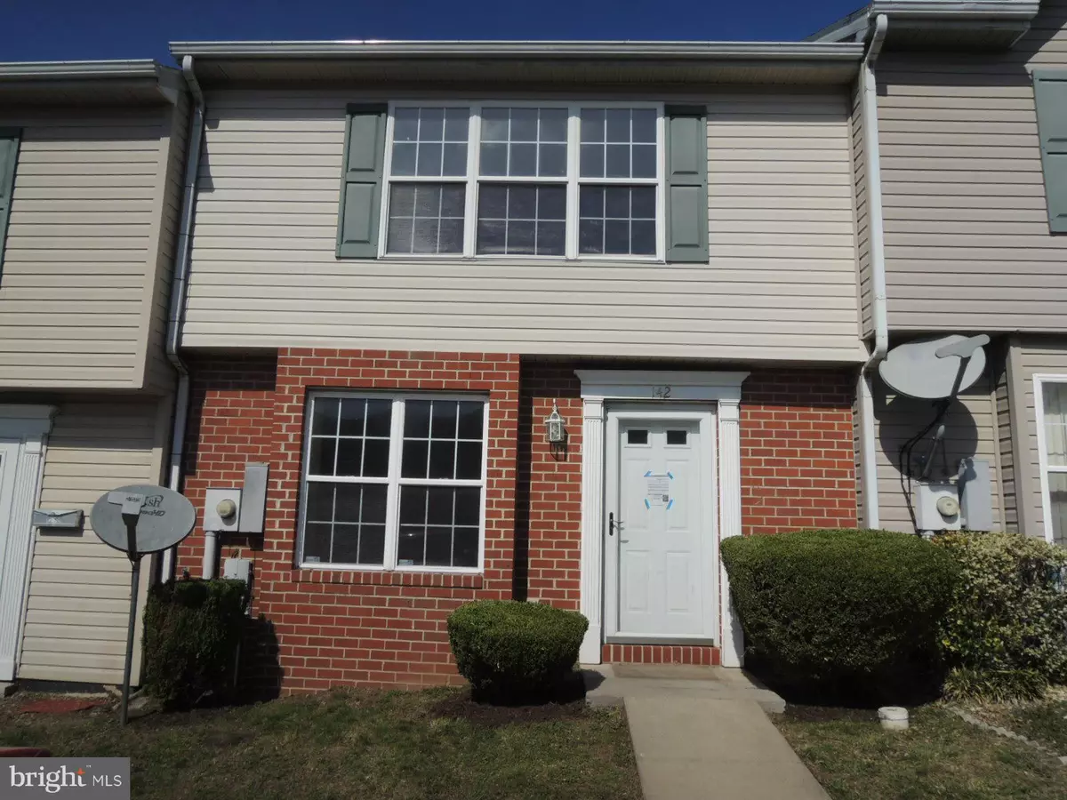 Martinsburg, WV 25401,142 GEORGETOWN SQ