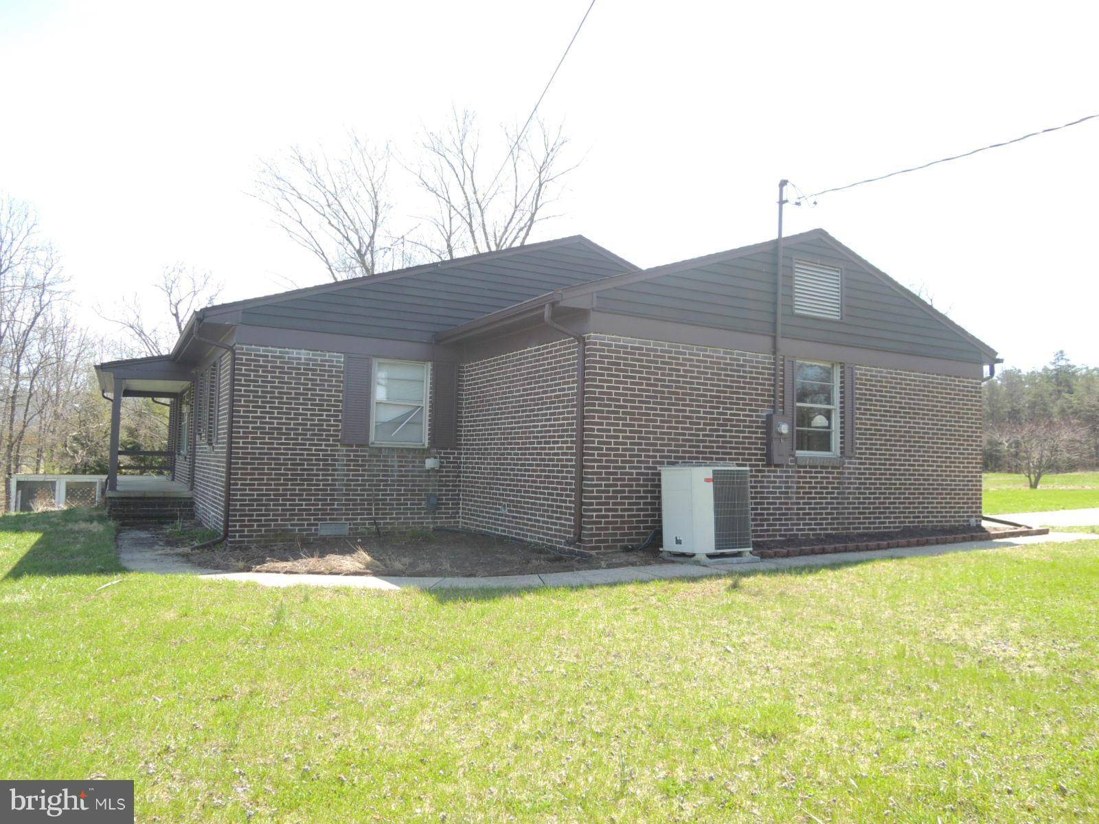Hedgesville, WV 25427,3040 APPLE HARVEST DR