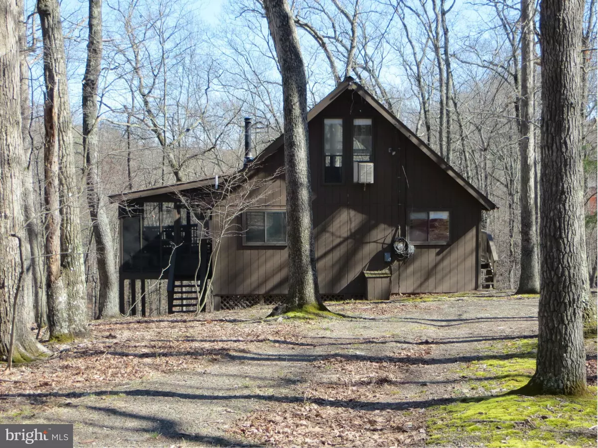 Hedgesville, WV 25427,106 MONACAN TRAIL