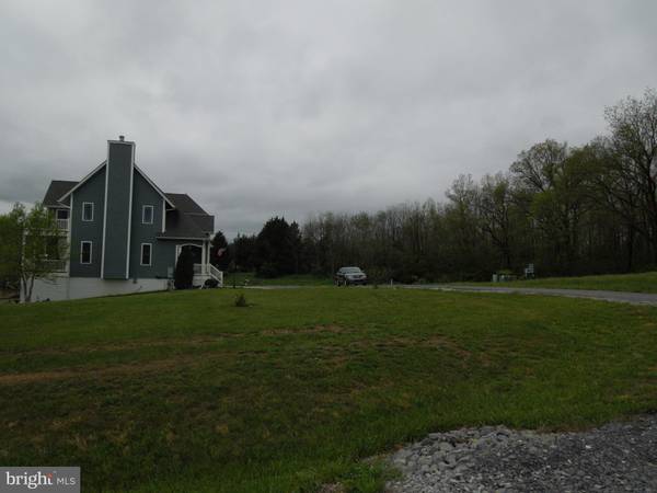 Martinsburg, WV 25405,FESCUE CT