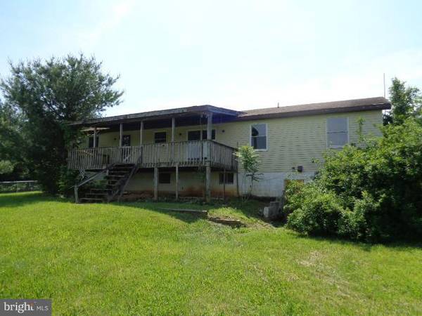 Falling Waters, WV 25419,337 LOCKHOUSE RD