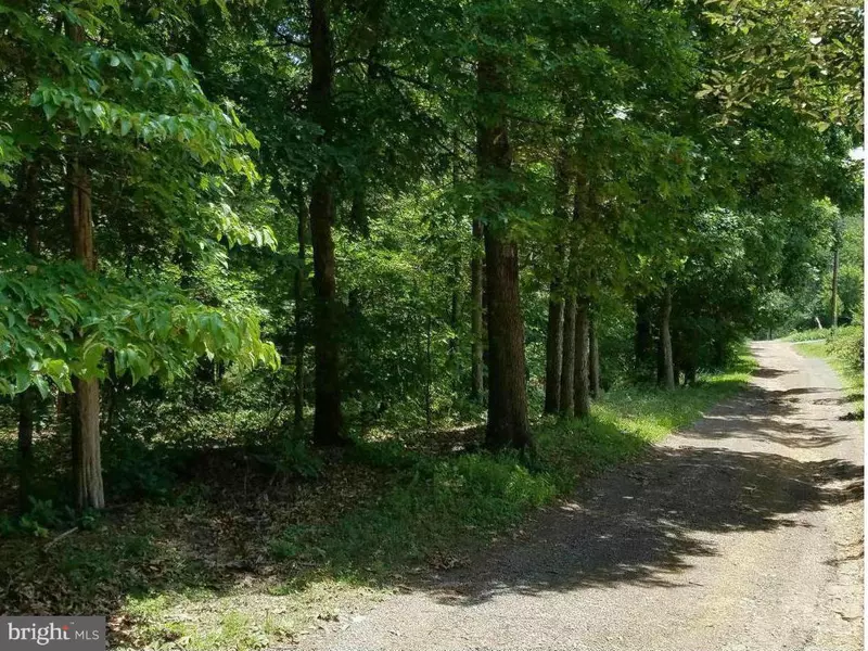 CHERRY RUN RD, Hedgesville, WV 25427