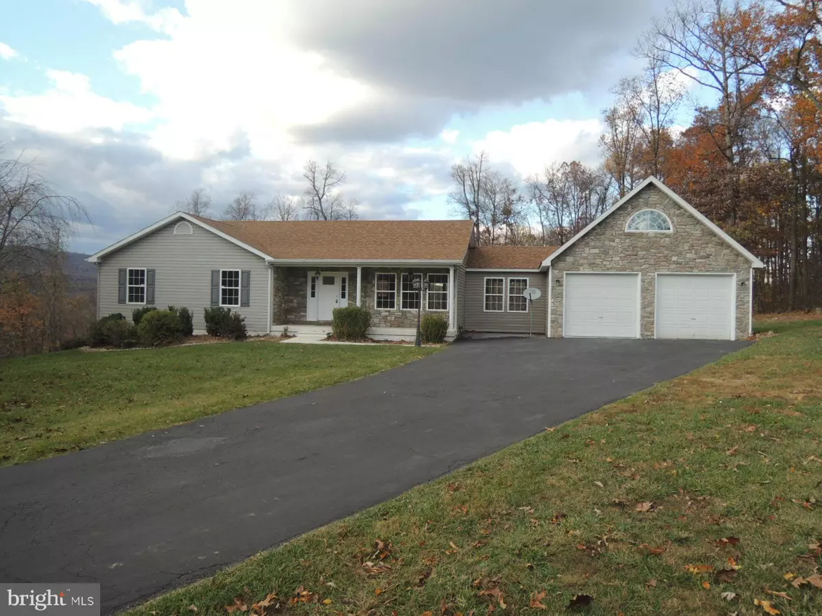 Hedgesville, WV 25427,221 SIMPLY ASHLEY CT