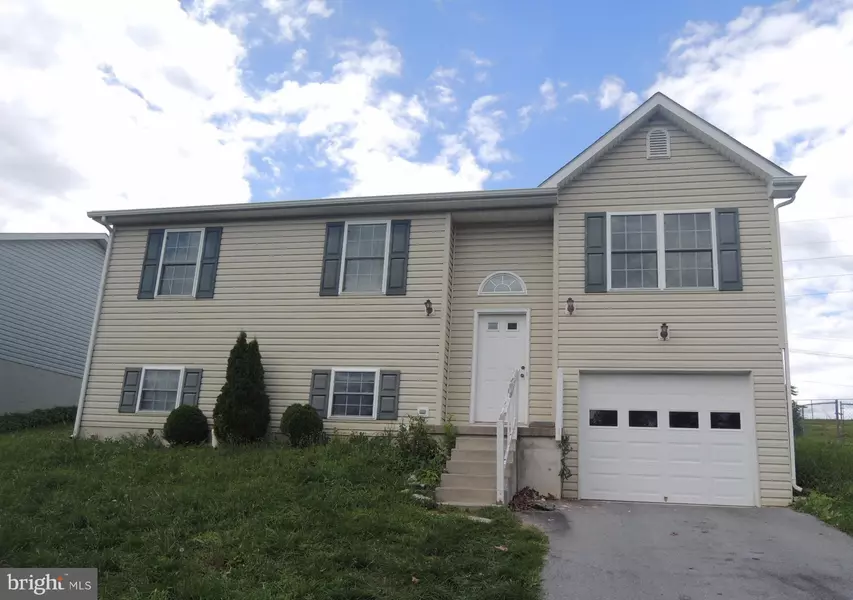 102 GALAXY CT, Martinsburg, WV 25404