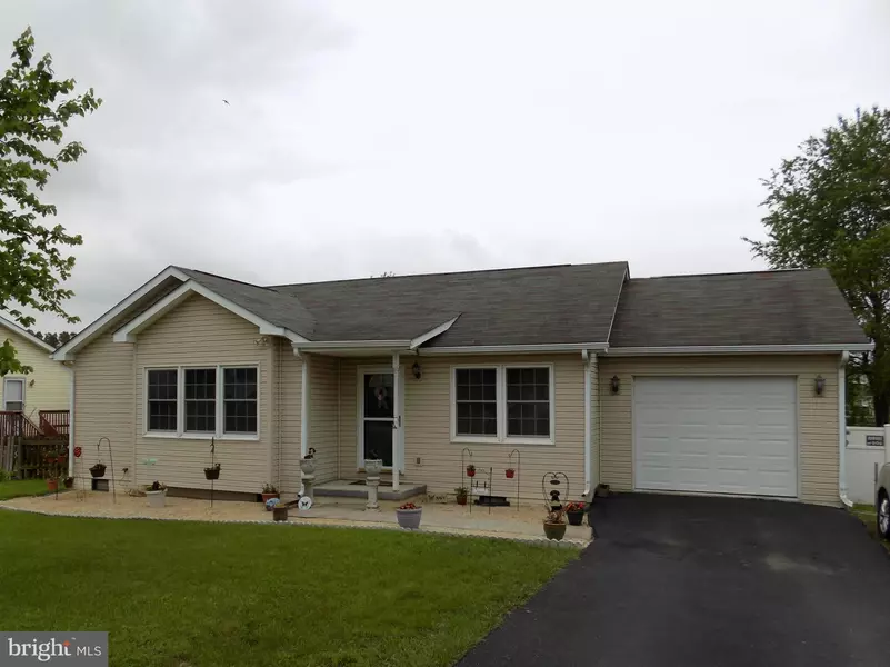 103 ELEMENTARY DR, Martinsburg, WV 25404