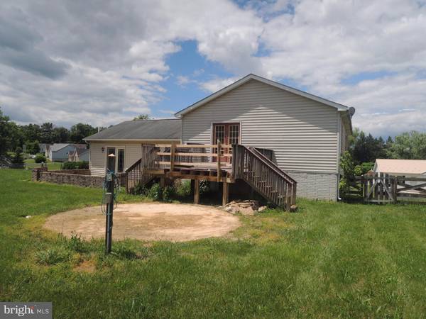 Martinsburg, WV 25404,133 BANEBERRY LN