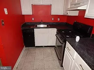 Washington, DC 20020,3281 15TH PL SE #2