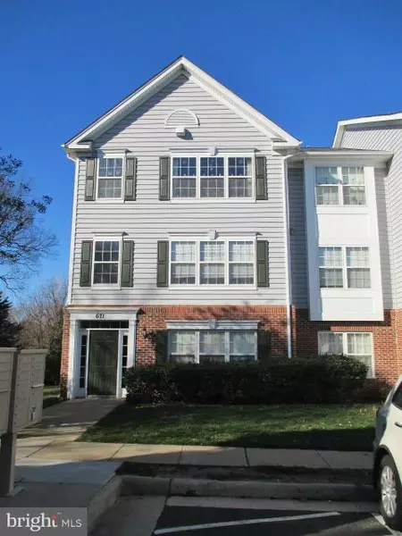 671 CONSTELLATION SQ SE #C, Leesburg, VA 20175