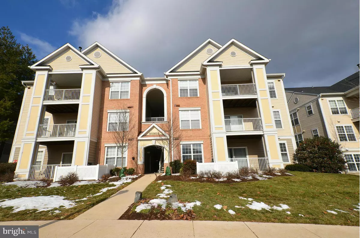 Ashburn, VA 20147,20903 CEDARPOST SQ #202