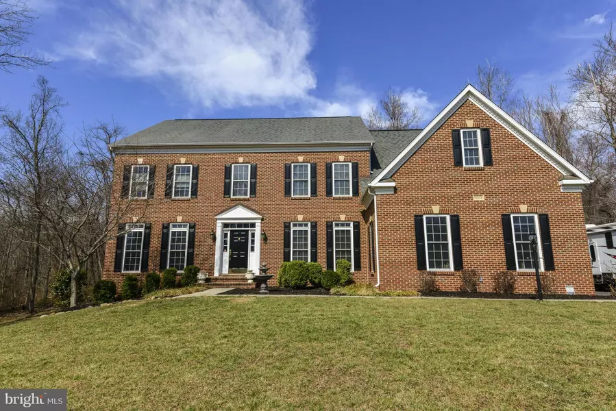 17373 FLINT FARM DR, Round Hill, VA 20141