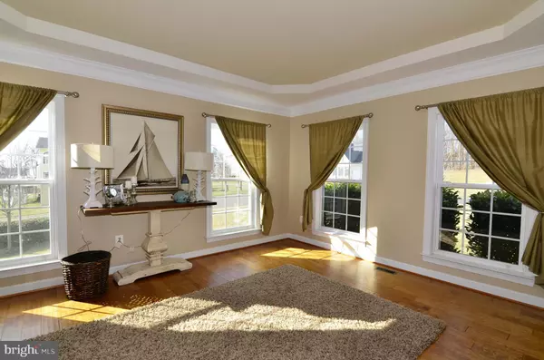 Ashburn, VA 20148,22578 FOREST VIEW CT