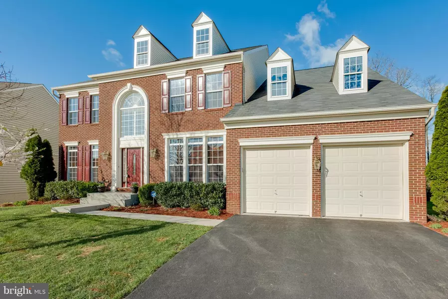 22297 LOST BRANCH CIR, Ashburn, VA 20148