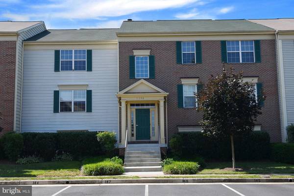 1136 HUNTMASTER TER NE #101, Leesburg, VA 20176