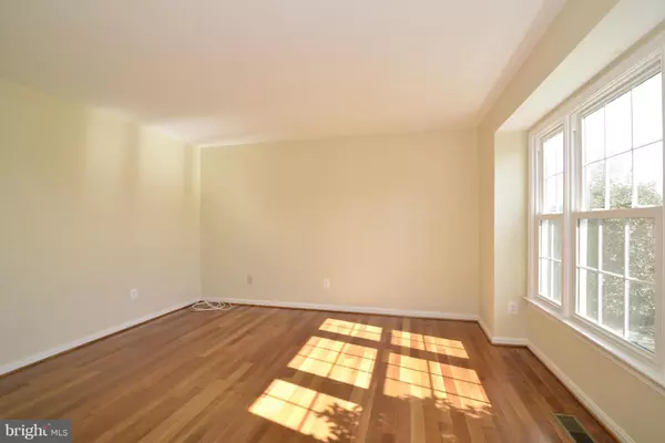 Ashburn, VA 20147,20551 RINGOLD DR