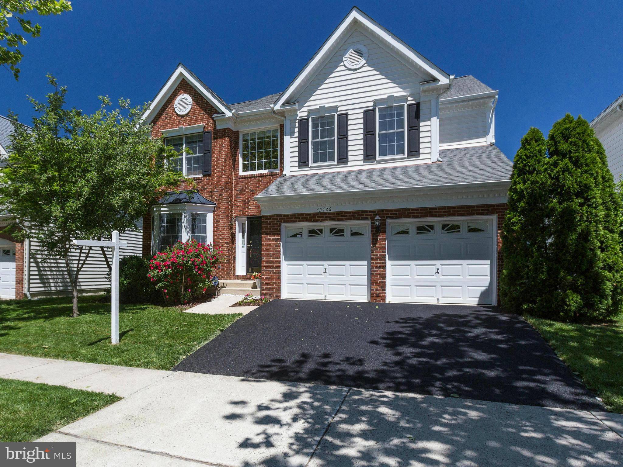 42726 FREEDOM ST, Chantilly, VA 20152