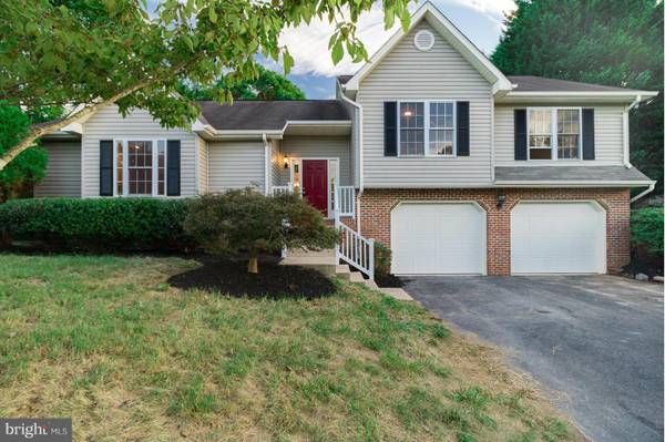 8 FALLING WATER CT, Fredericksburg, VA 22405