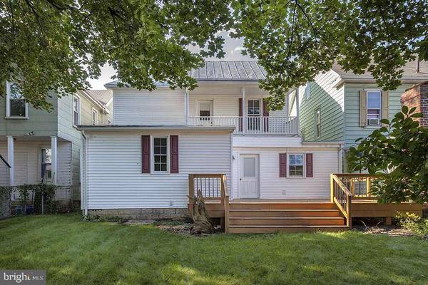 Shippensburg, PA 17257,218 W KING ST