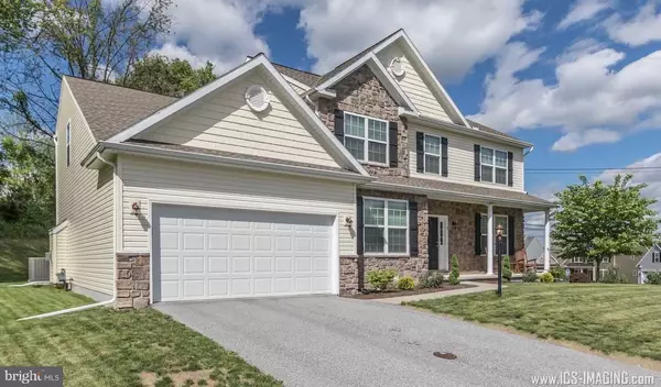 Mechanicsburg, PA 17050,8 REDSTONE CT